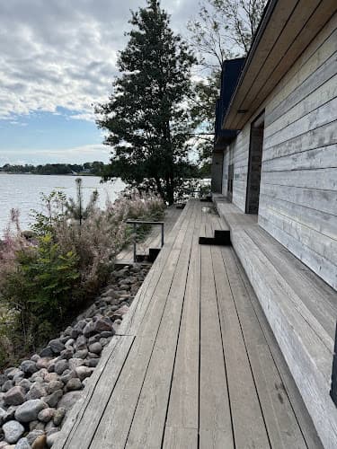 Lonnan sauna Lonnan saaressa Helsingissä