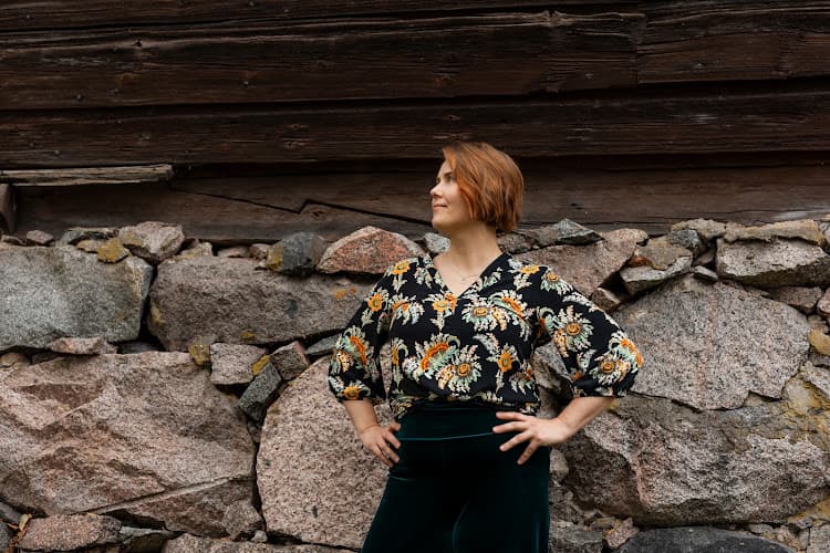 Bloomington Ekologinen Kauneushoitola Ja Hyvinvoinnin Huoltamo — kuva