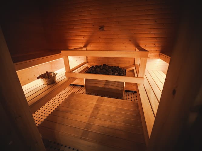 Helsingin Saunatilat Oy: Uarc Events Sauna & Clubhouse Suutarila — kuva