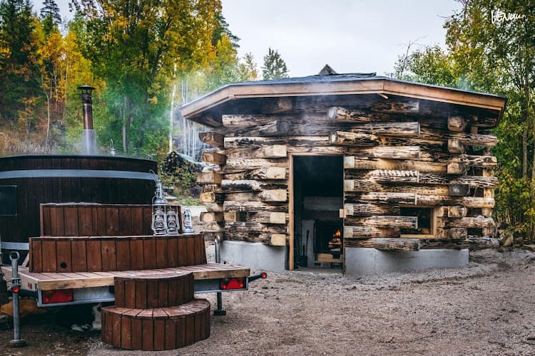 Hugo Villas And Smoke Saunas — kuva