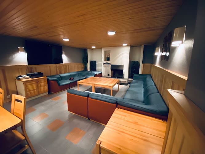 Juurakon Sauna- ja Kokoustilat — kuva