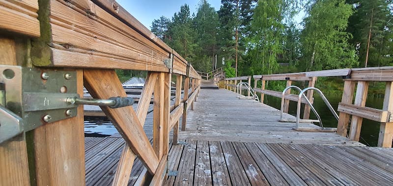 Loma- Ja Kurssikeskus Koivupuisto — kuva